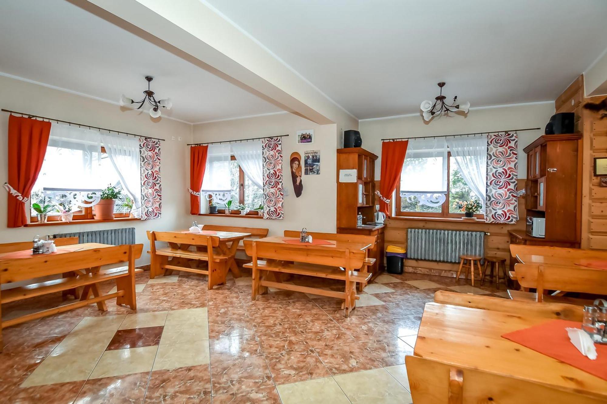 Cudzichowka Бяли Дунаец Екстериор снимка